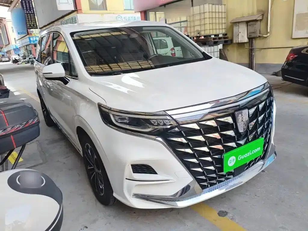 Roewe iMAX8 2023 400TGI Comfort Edition — миниатюра 4