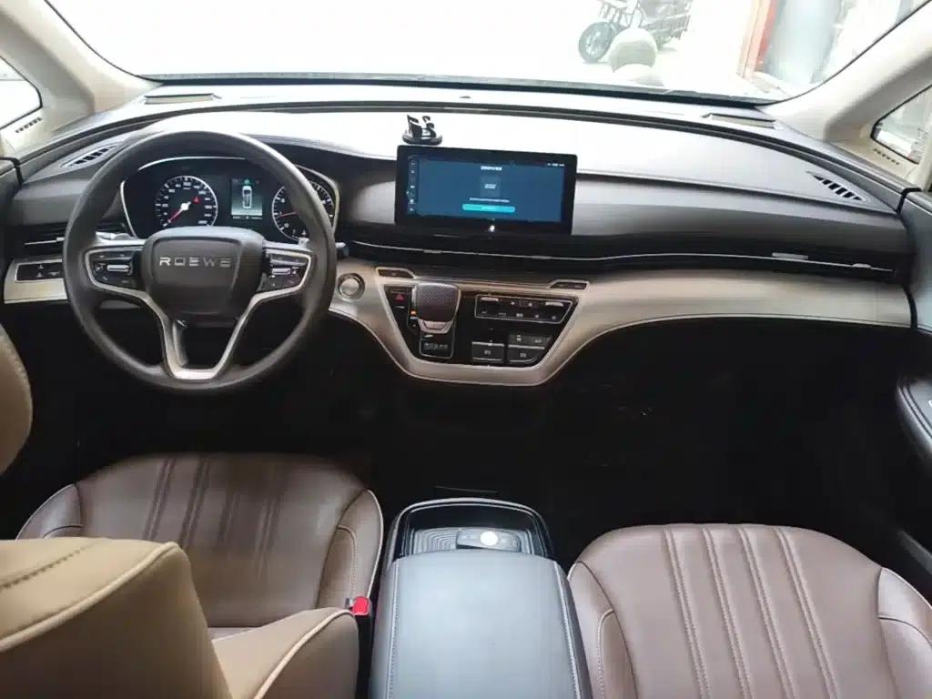 Roewe iMAX8 2023 400TGI Comfort Edition — миниатюра 10