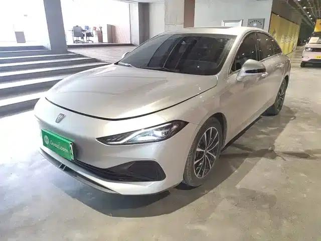 Roewe D7 2025 DMH 125km World Champion Edition