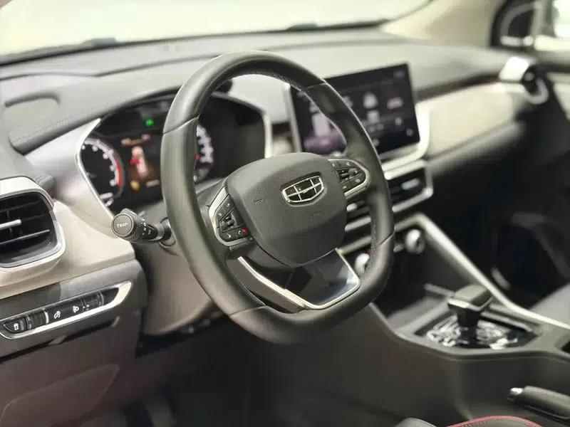 Geely Binyue 2021 240T DCT Platinum Edition — миниатюра 16