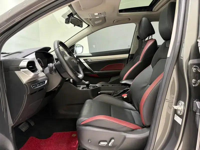Geely Binyue 2021 240T DCT Platinum Edition — миниатюра 17