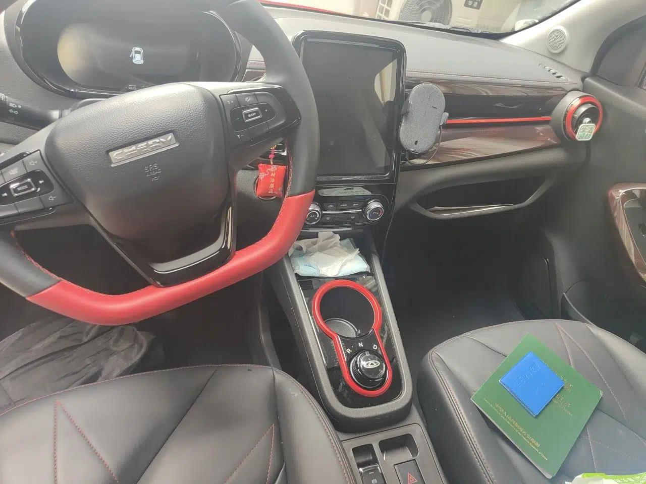Chery QQ Little Ant 2022 Restyled Version Sweet Pink Edition Half-Sugar Version 28.8 kWh 30 kW 301 km — миниатюра 9