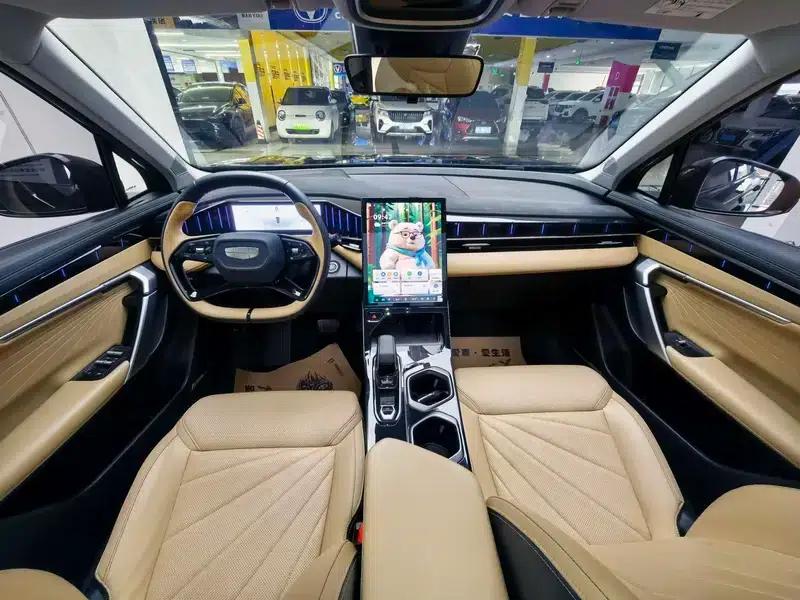 Geely Boyue L 2023 1.5TD DCT Premium Edition — миниатюра 14