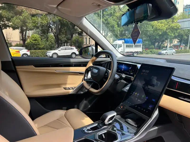 Geely Boyue L 2023 1.5TD DCT Premium Edition — миниатюра 11