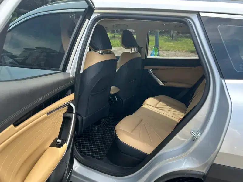 Geely Boyue L 2023 1.5TD DCT Premium Edition — миниатюра 13