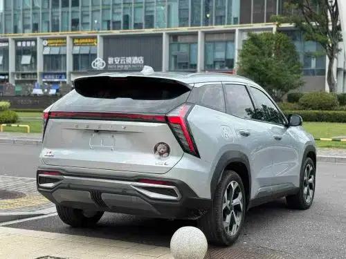 Geely Boyue L 2023 1.5TD DCT Premium Edition — миниатюра 6