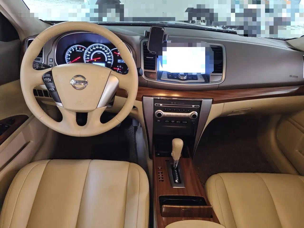 Nissan Teana 2011 2.0L XL Glory Edition — миниатюра 9