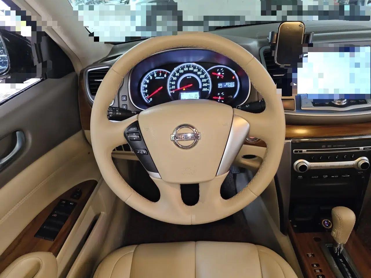 Nissan Teana 2011 2.0L XL Glory Edition — миниатюра 10