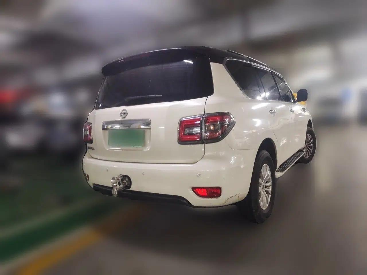 Nissan Patrol 2018 4.0L Automatic 7-Seater Middle East Version — миниатюра 6