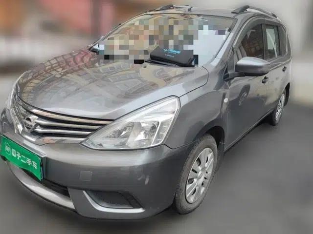 Nissan Livina 2015 1.6XE Manual Comfort Edition