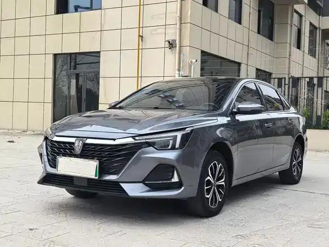 Roewe i6 MAX New Energy 2022 EV 500 Panoramic Sunroof Premium Edition