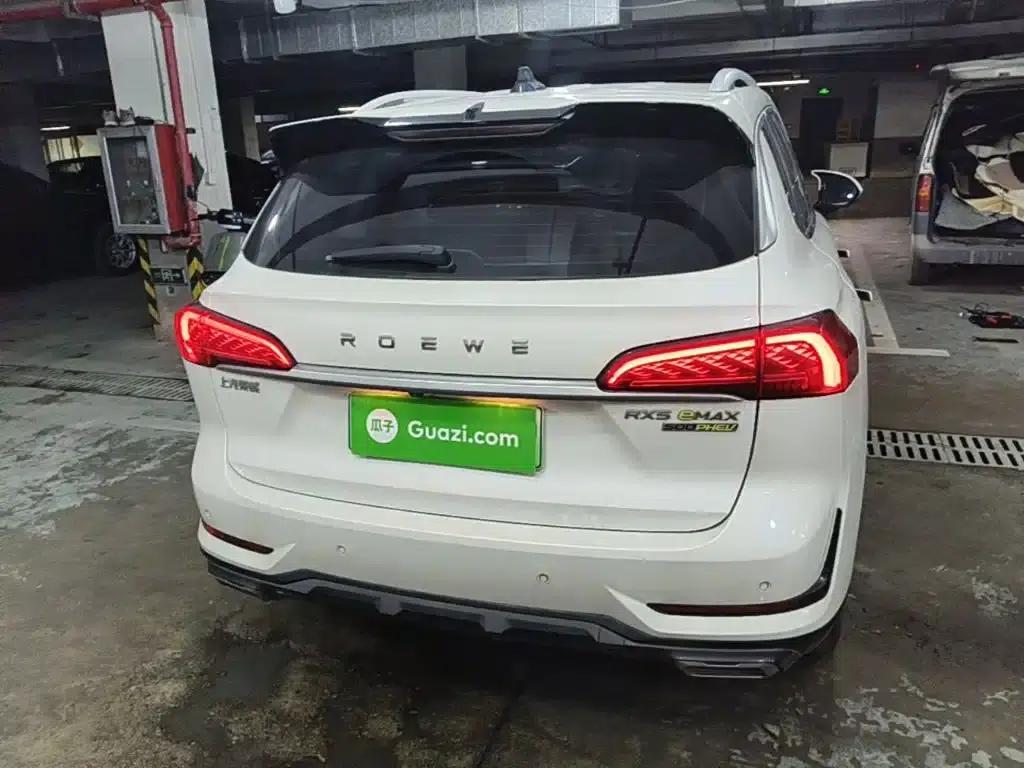 Roewe RX5 eMAX 2022 1.5T PHEV Fearless Premium Edition — миниатюра 6