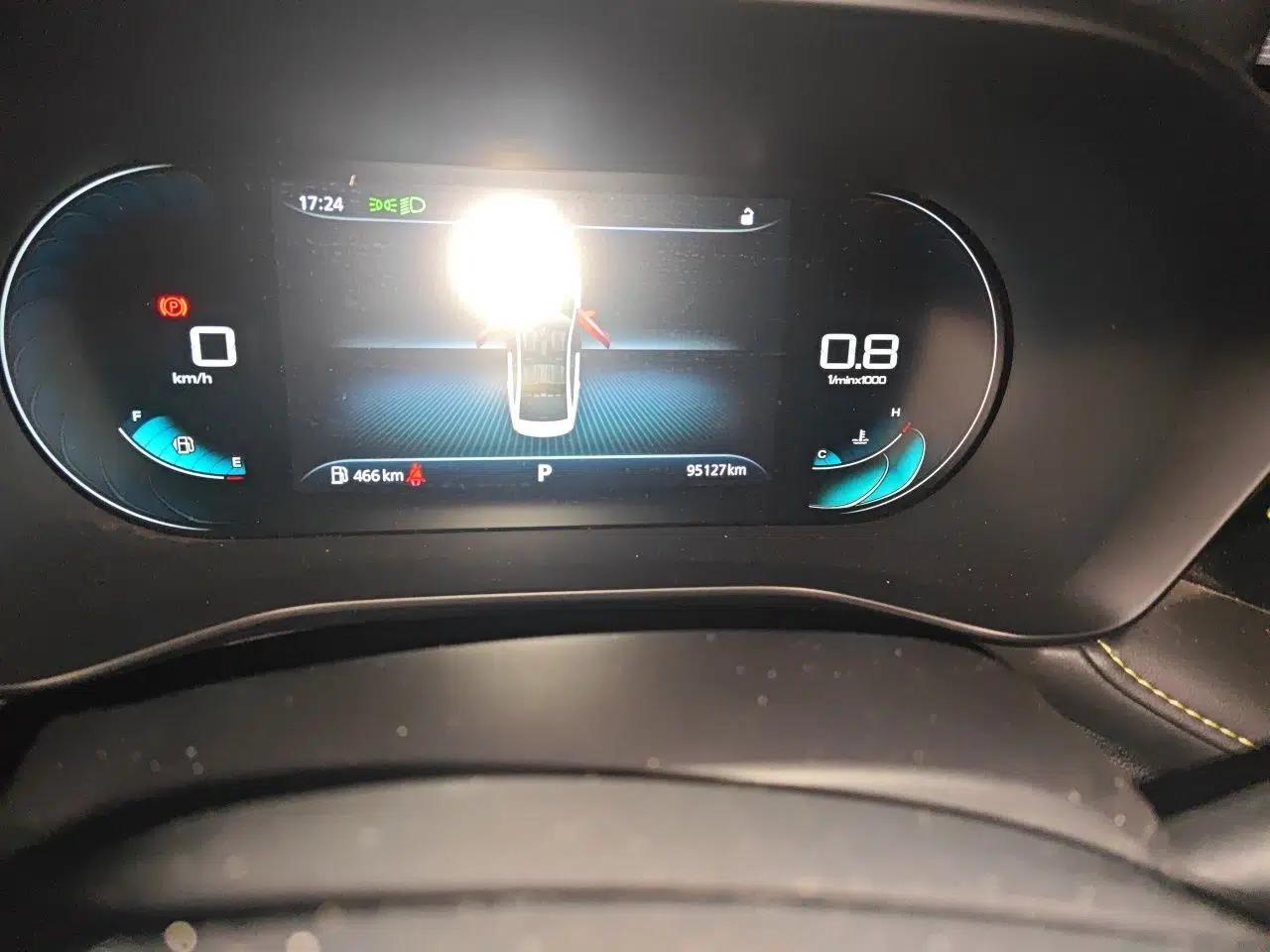 Roewe i5 2021 1.5L CVT Diamond Edition — миниатюра 12