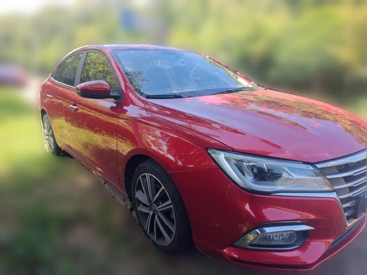Roewe i5 2019 20T Automatic 4G Connected Supercharged Flagship Edition — миниатюра 3