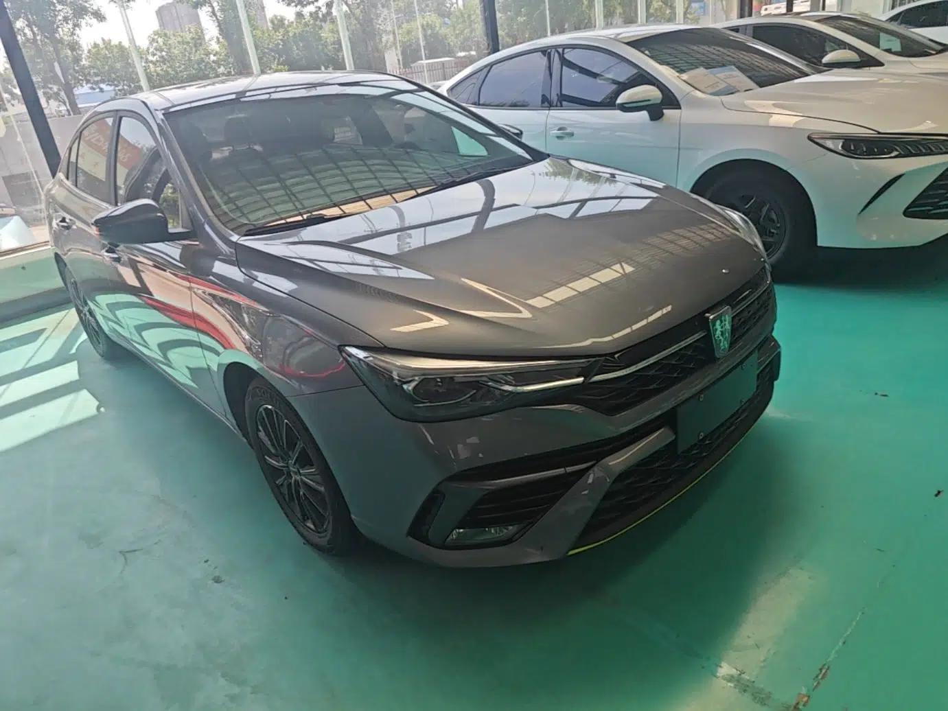 Roewe i5 2021 Revised Version 1.5L CVT Diamond Edition — миниатюра 3