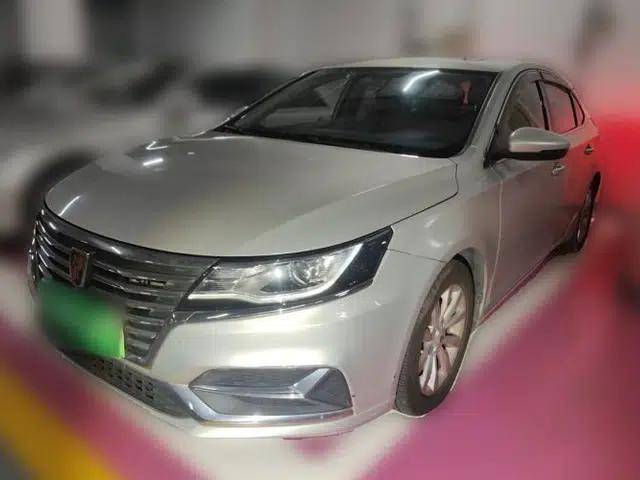 Roewe i6 New Energy 2017 45T Hybrid Connect & Smart Enjoyment Edition