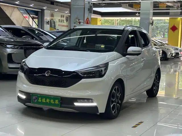 Yizhi EV3 2019 Cool Run Edition