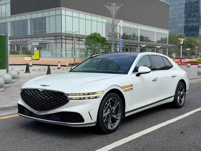 Genesis G90 2023 3.5T AWD Flagship Edition