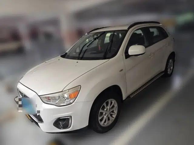Mitsubishi ASX 2014 2.0L CVT Two-Wheel-Drive Overland Edition