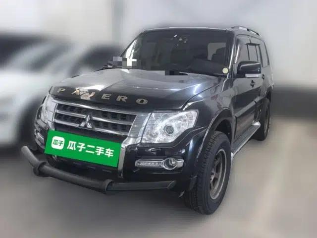 Mitsubishi Pajero 2018 3.0L Automatic Standard Edition