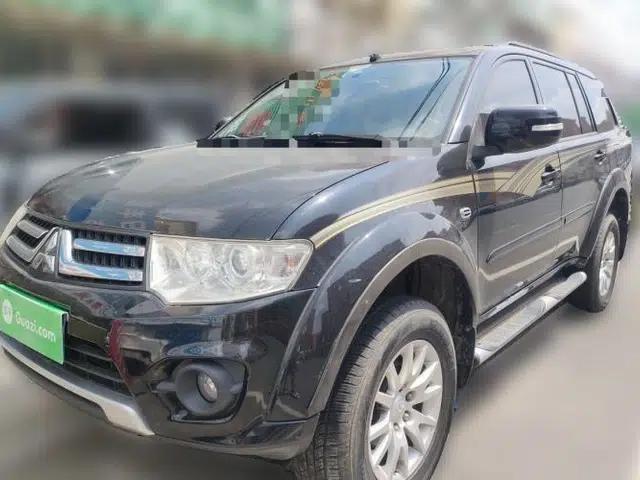 Mitsubishi Pajero Sport 2013 3.0L Automatic Two-Wheel Drive Luxury Edition