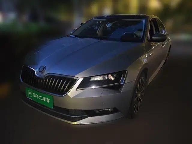 Skoda Superb 2016 TSI330 DSG Smart Drive Edition