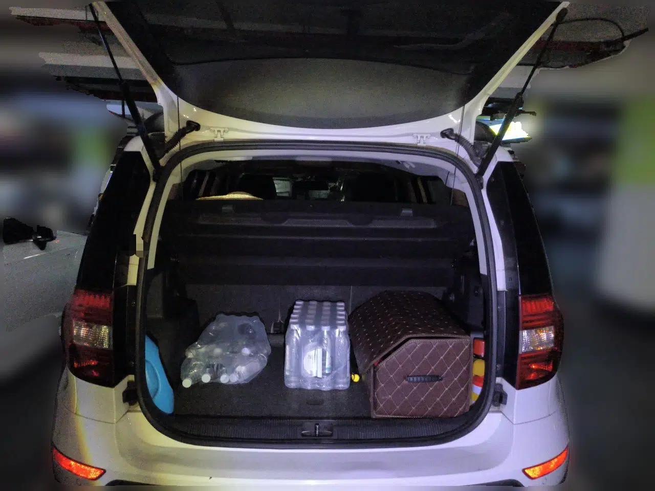 Skoda Yeti 2014 1.4TSI Manual Explore Edition — миниатюра 19