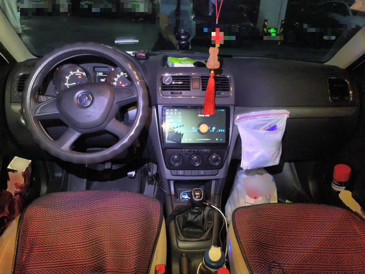 Skoda Yeti 2014 1.4TSI Manual Explore Edition — миниатюра 9