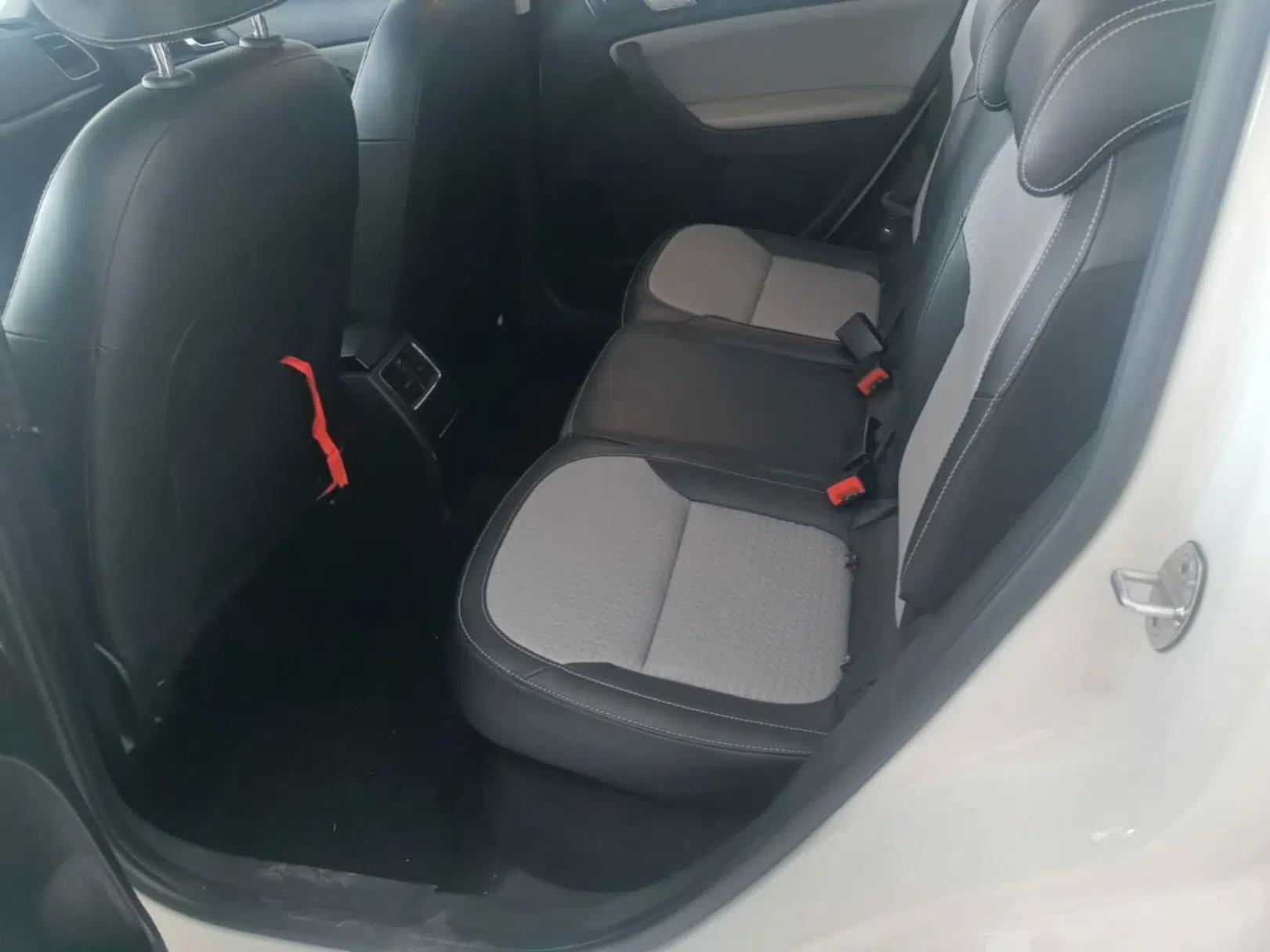 Skoda Yeti 2016 1.4TSI DSG Advanced Edition — миниатюра 20