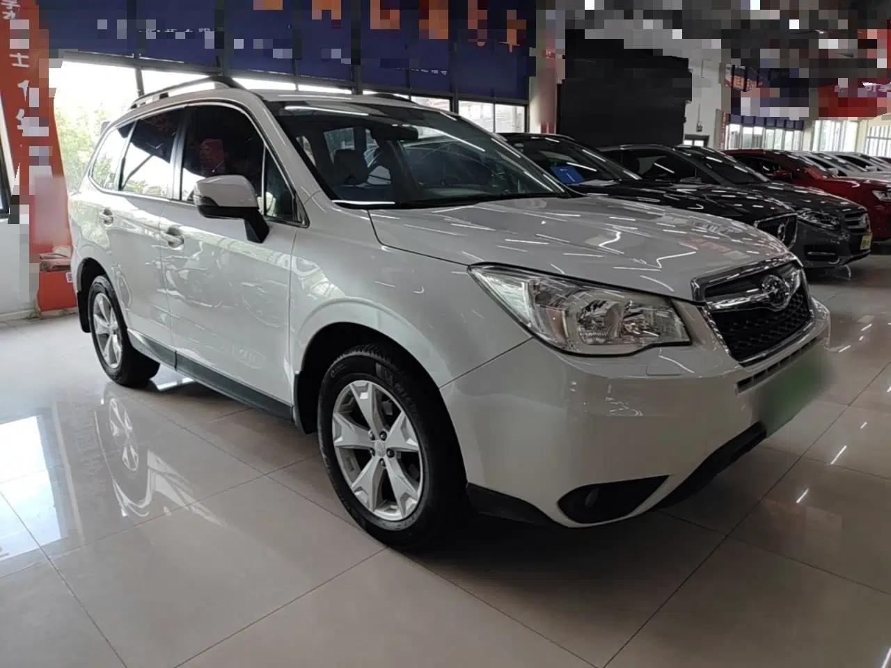 Subaru Forester 2013 2.5i Automatic Luxury Edition — миниатюра 3
