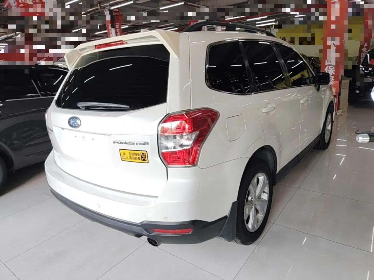 Subaru Forester 2013 2.5i Automatic Luxury Edition — миниатюра 6
