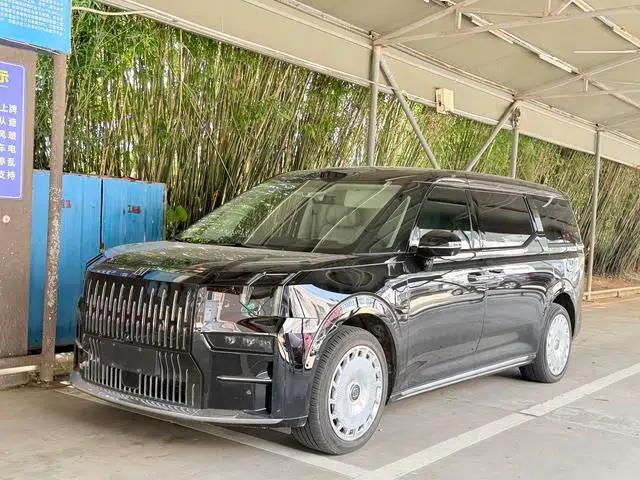 ZEEKR 009 2024 Model AWD 108kWh