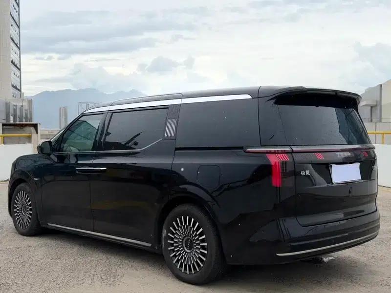 ZEEKR 009 2025 Model, Six-Seat Executive Edition, Four-Wheel Drive, 108kWh — миниатюра 4