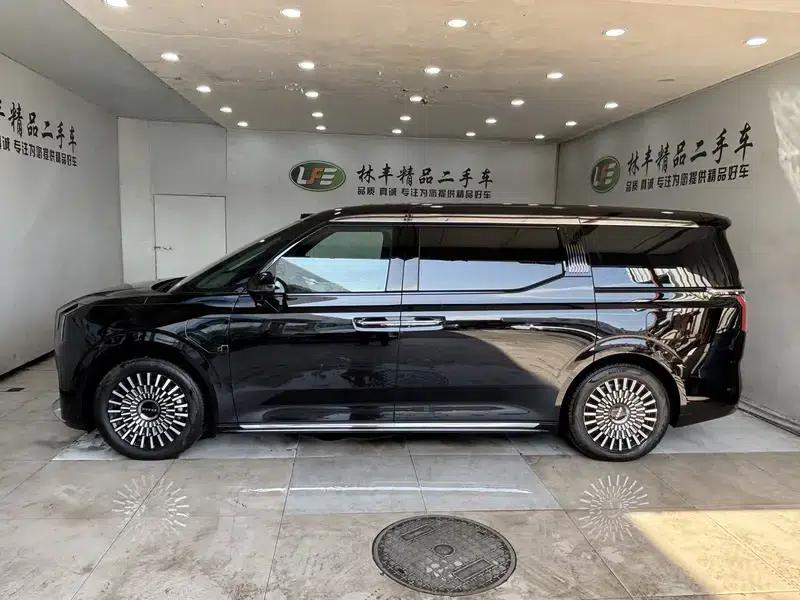 ZEEKR 009 2024 Model, Six-Seat Executive Edition, Four-Wheel Drive, 108kWh — миниатюра 4
