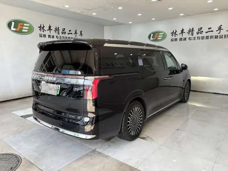ZEEKR 009 2024 Model, Six-Seat Executive Edition, Four-Wheel Drive, 108kWh — миниатюра 6