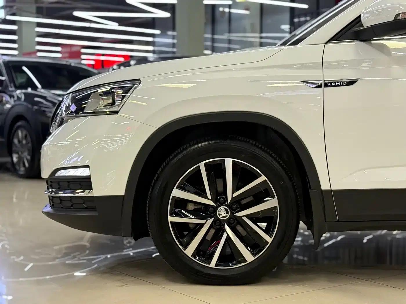 Kamiq 2023 1.5L Automatic Comfort Edition — миниатюра 6