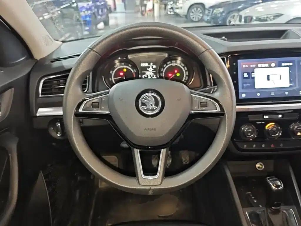 Kamiq 2023 Facelift 1.5L Automatic Comfort Edition — миниатюра 11