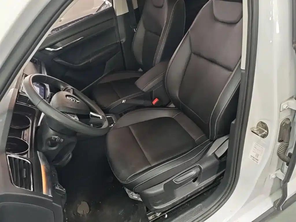 Kamiq 2023 Facelift 1.5L Automatic Comfort Edition — миниатюра 15