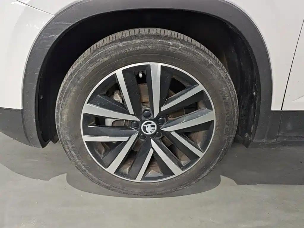 Kamiq 2023 Facelift 1.5L Automatic Comfort Edition — миниатюра 23