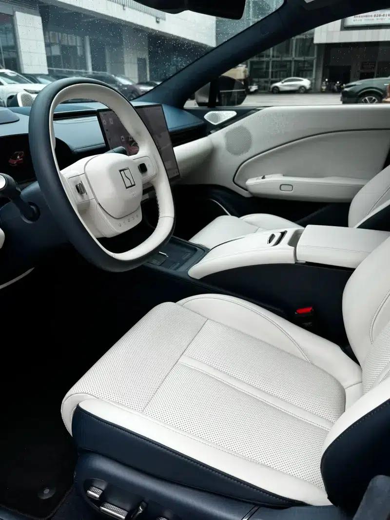 ZEEKR 007 2024 All-Wheel Drive 75kWh — миниатюра 10