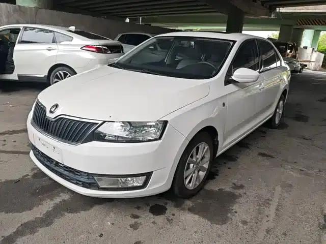 Rapid 2016 1.6L Automatic Comfort Edition