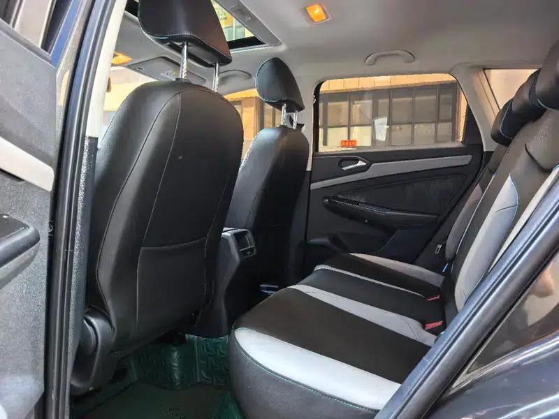 Jetta VS5 2023 280TSI Automatic High-Gloss Enjoy Edition — миниатюра 11