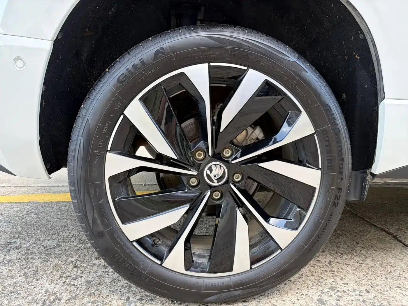 Karoq 2023 TSI280 Luxury Edition — миниатюра 21