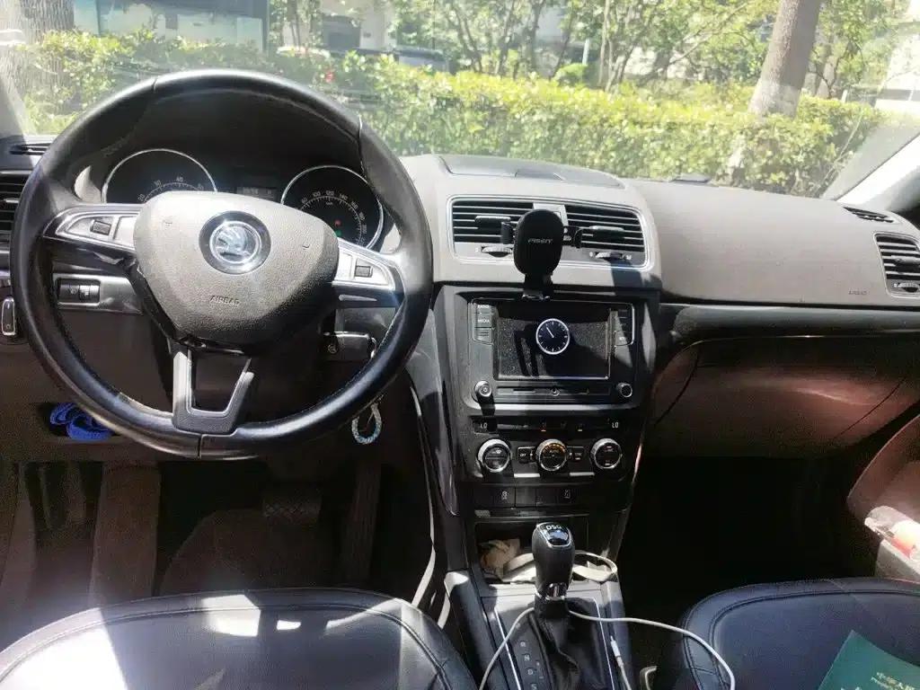 Yeti 2014 1.4TSI DSG Phantom Edition — миниатюра 13