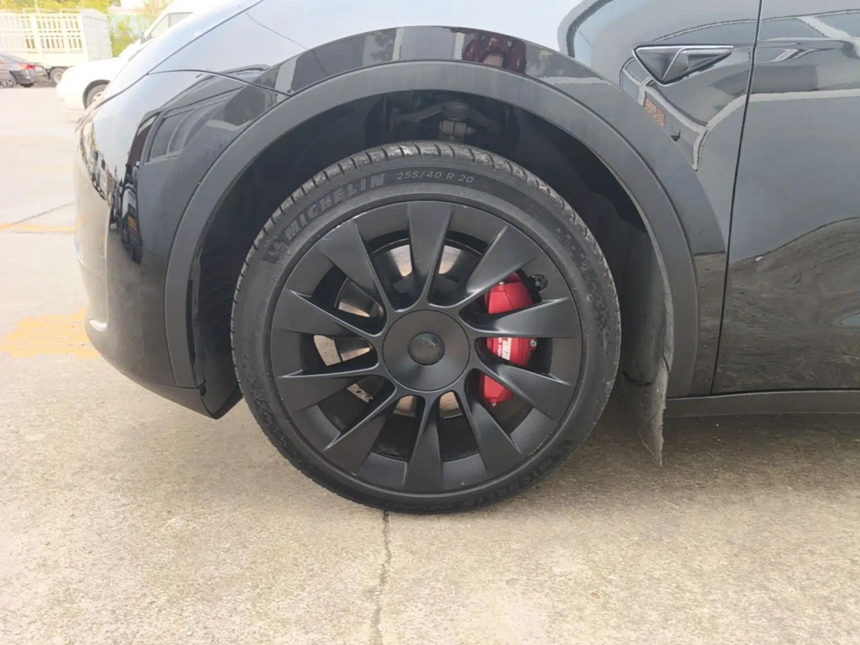 Tesla Model Y 2022 Revised Version Rear-Wheel Drive — миниатюра 10