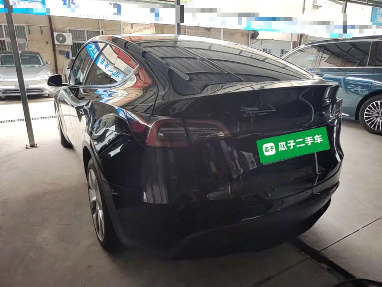 Tesla Model Y 2022 Revised Version Long-Range All-Wheel Drive — миниатюра 4