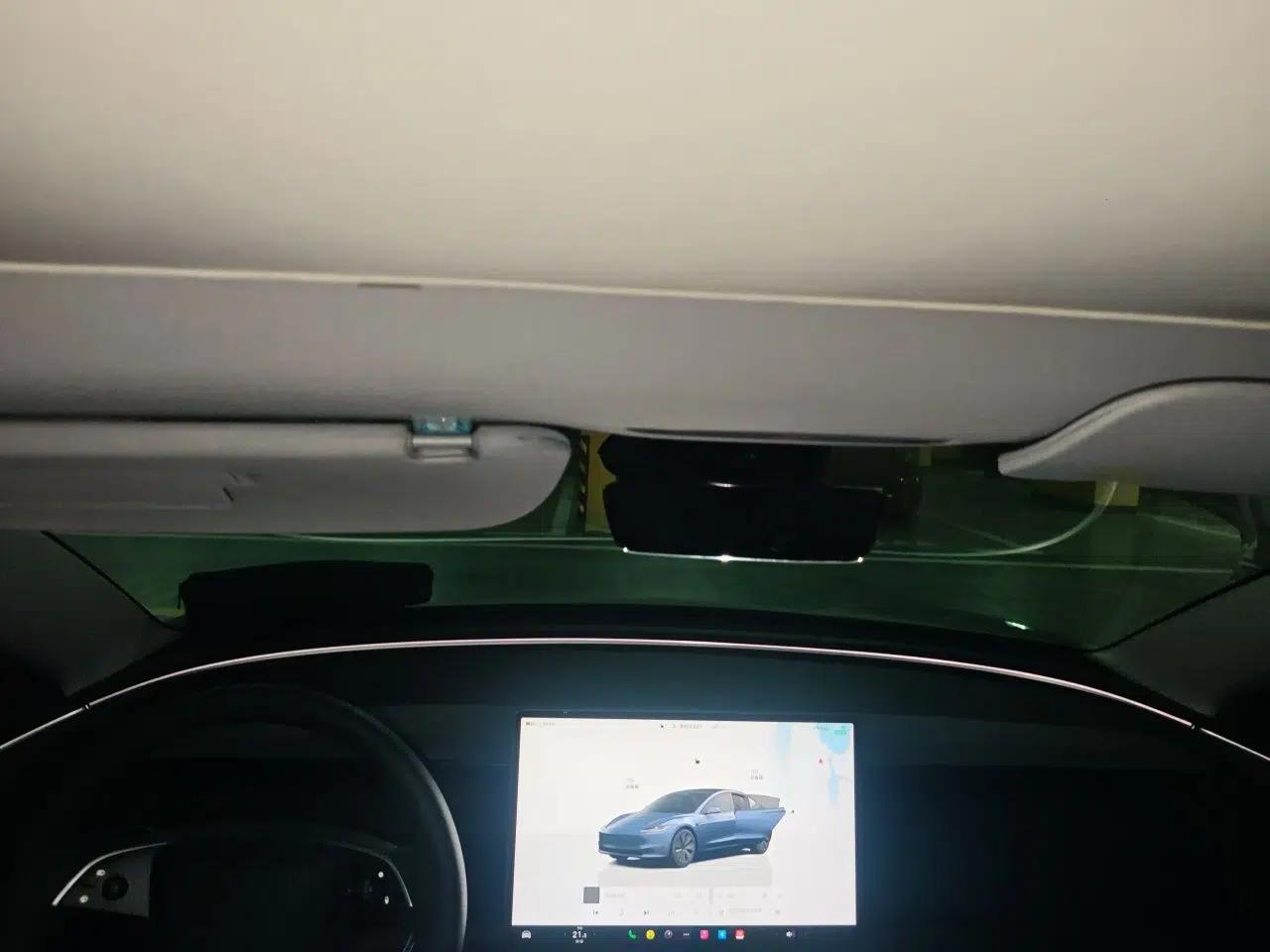 Tesla Model 3 2023 Rear-Wheel-Drive Version — миниатюра 18