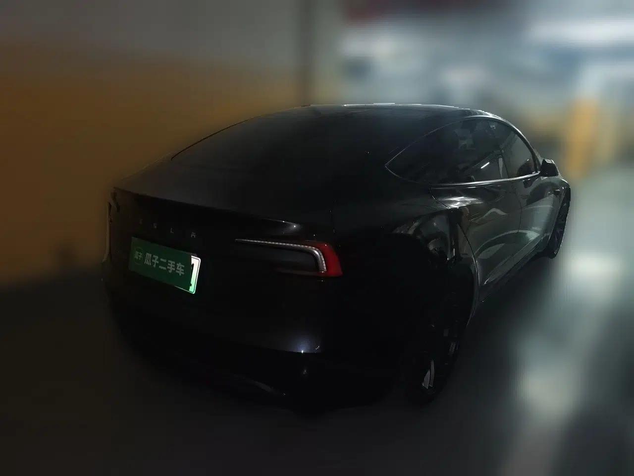 Tesla Model 3 2023 Rear-Wheel-Drive Version — миниатюра 6