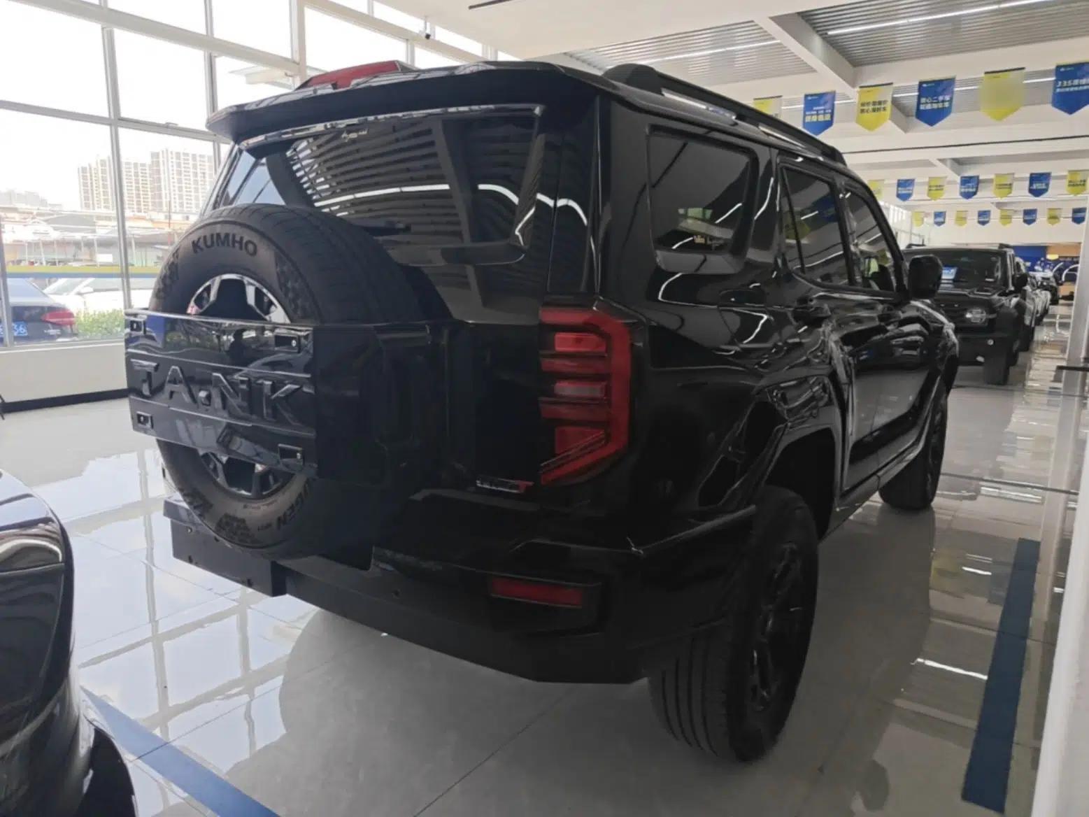 Tank 400 New Energy 2024 Hi4-T Off-Road Edition — миниатюра 6