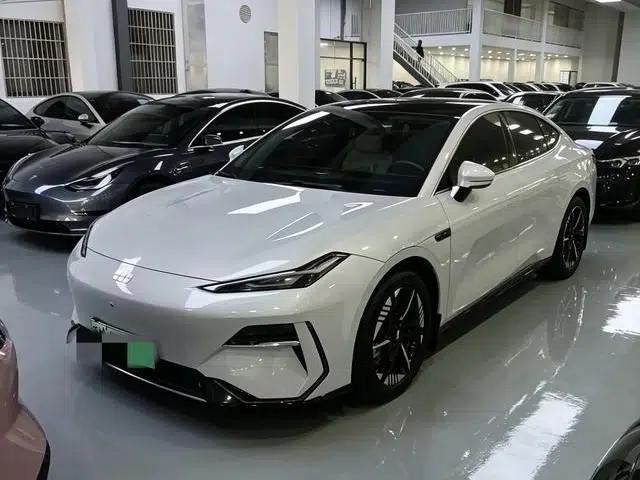 Galaxy E8 2024 550km/h 2WD Dragon Edition